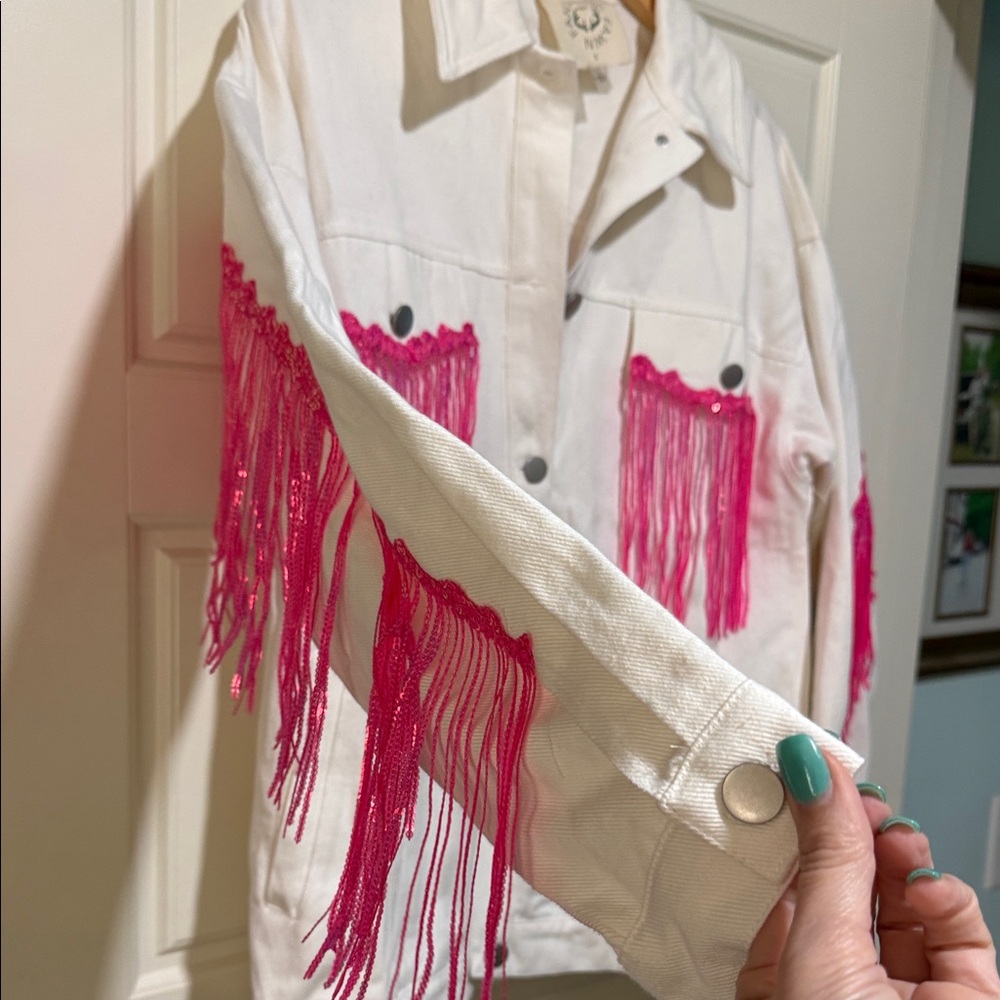 Fantastic Fawn White Jean Jacket with Hot Pink Fringe sequins horse embroidery - Picture 5 of 14